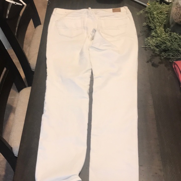 Jeans - Picture 3 of 4